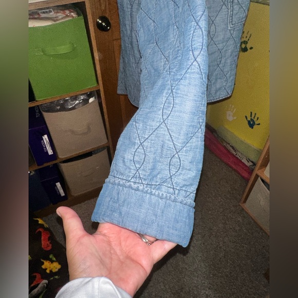 💙 AMO Denim Quilted Jacket - Picture 10 of 14